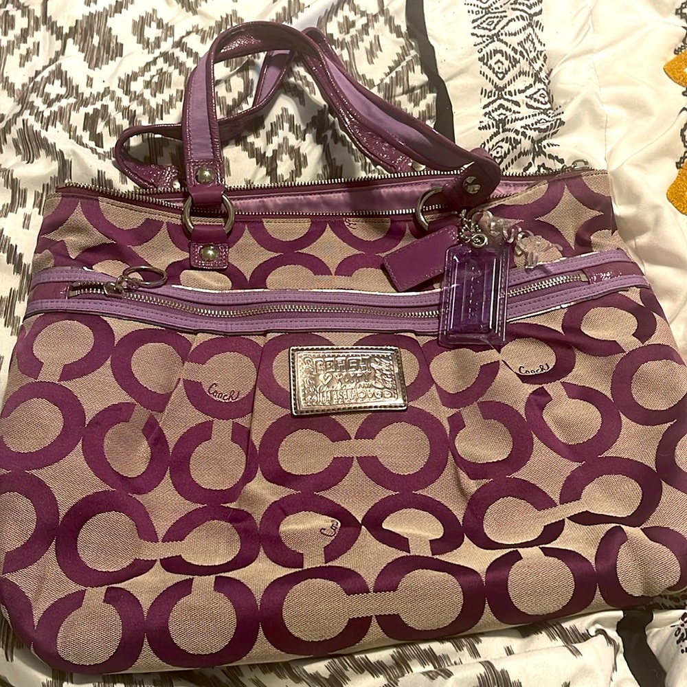 Brand New- Purple Coach Signature Poppy vintage handbag